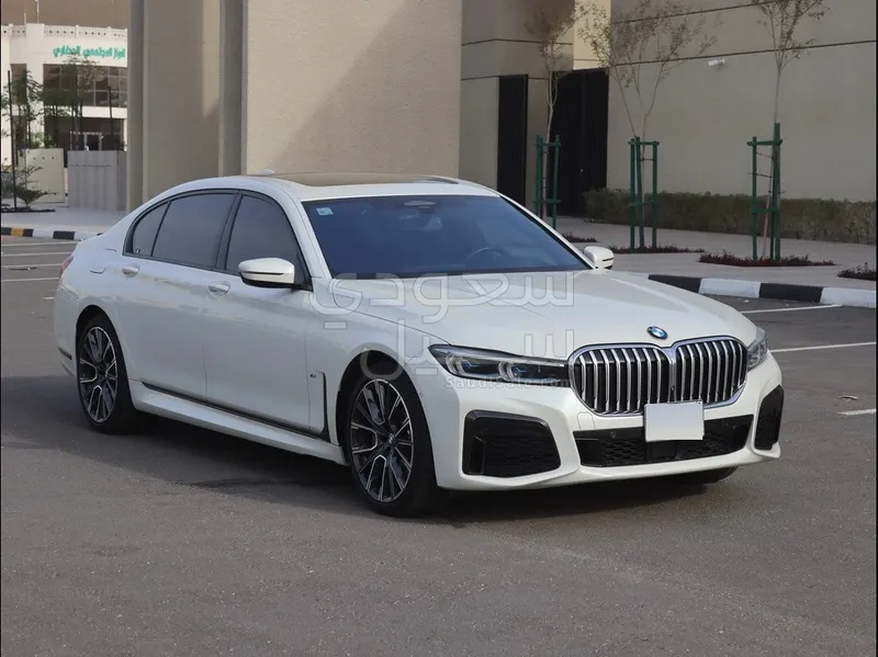 2020 بي ام دبليو الفئة السابعة 750 إل أي