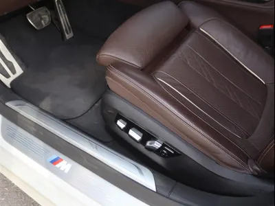 2020 بي ام دبليو الفئة السابعة 750 إل أي