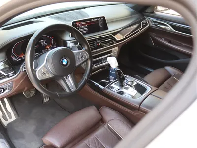 2020 بي ام دبليو الفئة السابعة 750 إل أي