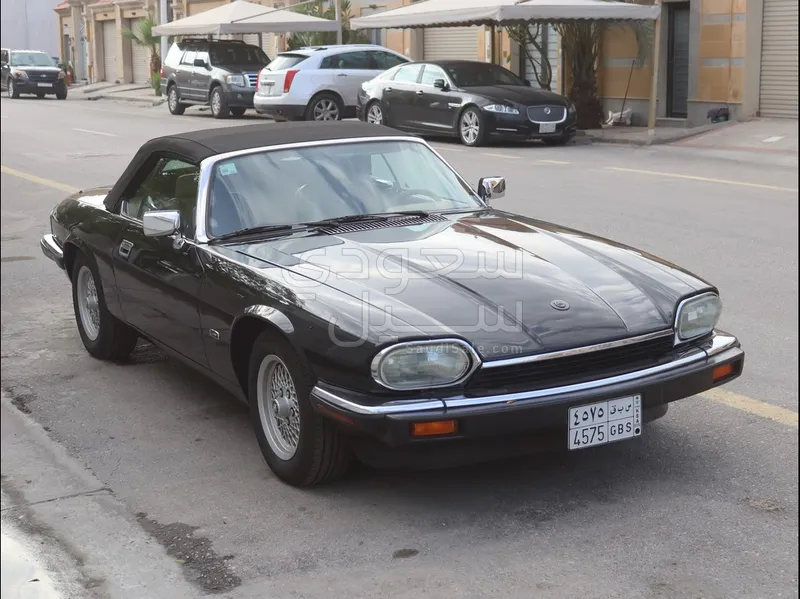 1993 جاكوار اكس جي اس