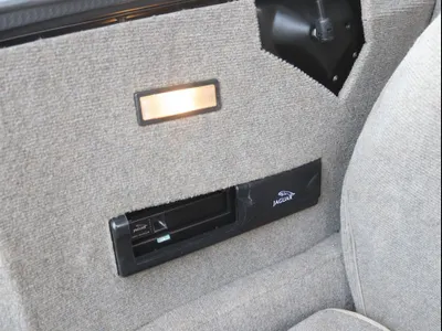 1993 جاكوار اكس جي اس