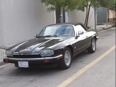 1993 جاكوار اكس جي اس
