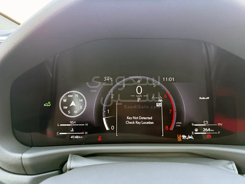 2025 لكزس إل إكس 600