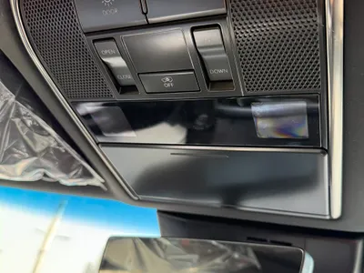 2025 لكزس إل إكس 600