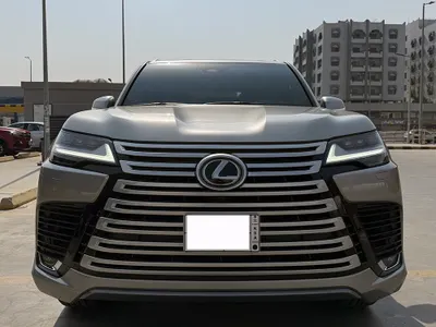 2025 لكزس إل إكس 600