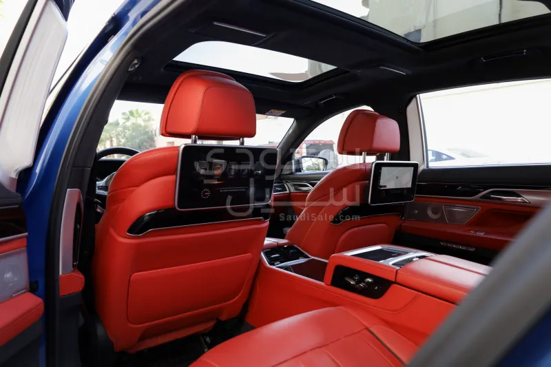 2017 بي ام دبليو الفئة السابعة 760 إل أي إم