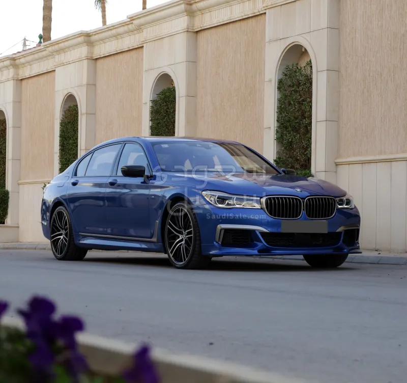 2017 بي ام دبليو الفئة السابعة 760 إل أي إم