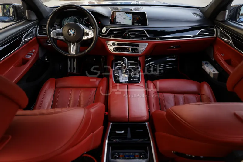 2017 بي ام دبليو الفئة السابعة 760 إل أي إم