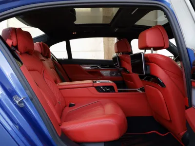 2017 بي ام دبليو الفئة السابعة 760 إل أي إم