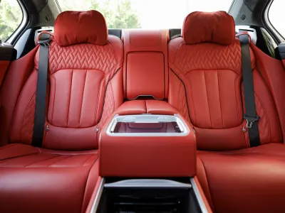 2017 بي ام دبليو الفئة السابعة 760 إل أي إم