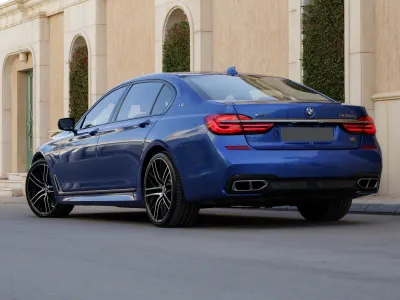 2017 بي ام دبليو الفئة السابعة 760 إل أي إم