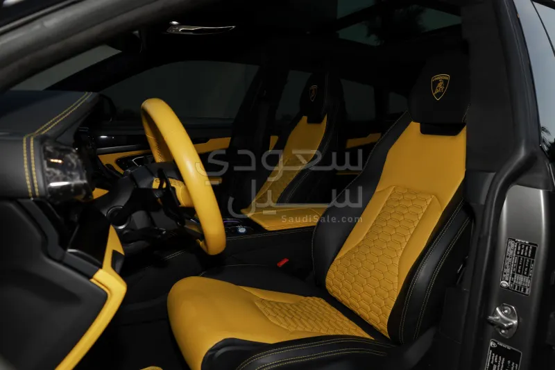 2022 لمبرجيني اوروس