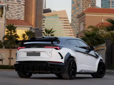 2022 لمبرجيني اوروس