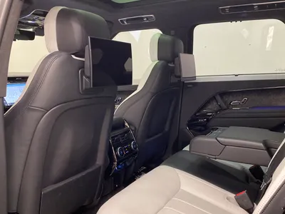 2023 لاند روفر رينج روفر سبورت فيرست اديشن