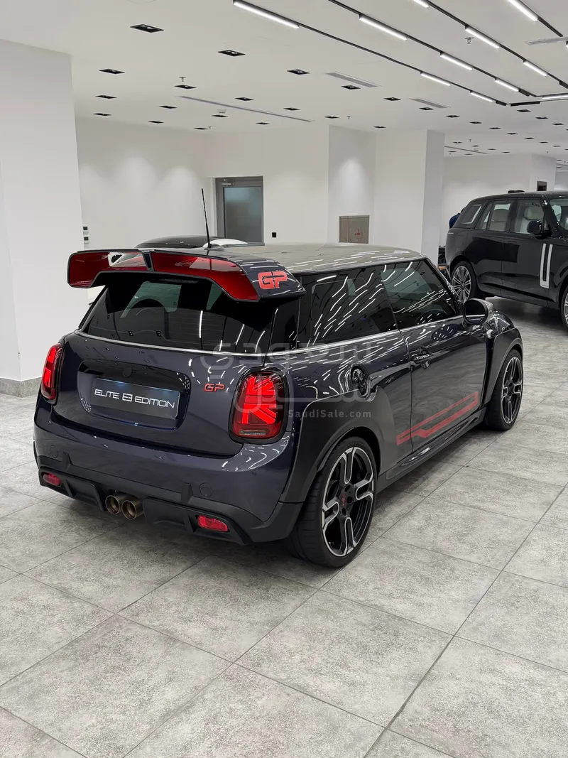 2021 ميني كوبر جي بي