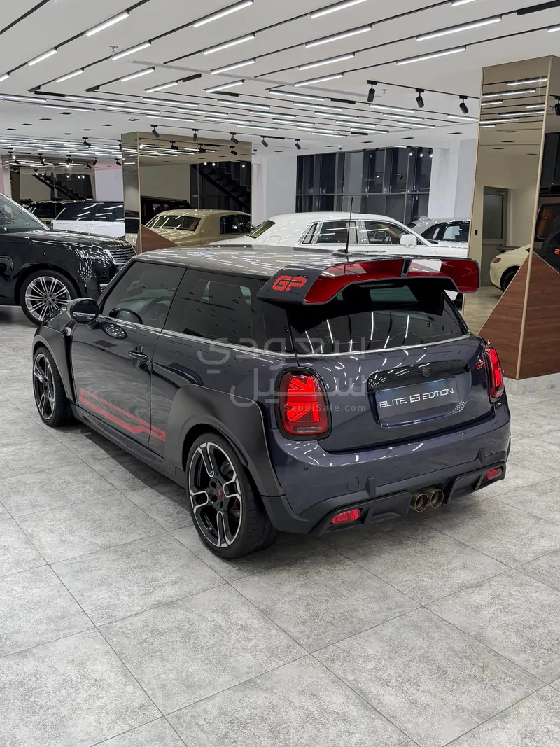 2021 ميني كوبر جي بي