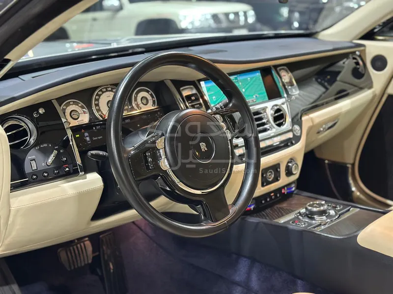 2015 رولز رويس رييث