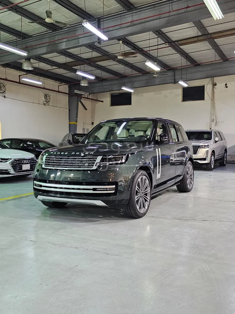 2025 لاند روفر رينج روفر اوتوبيوغرافي