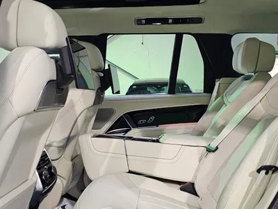 2025 لاند روفر رينج روفر اوتوبيوغرافي