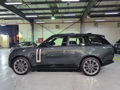 2025 لاند روفر رينج روفر اوتوبيوغرافي