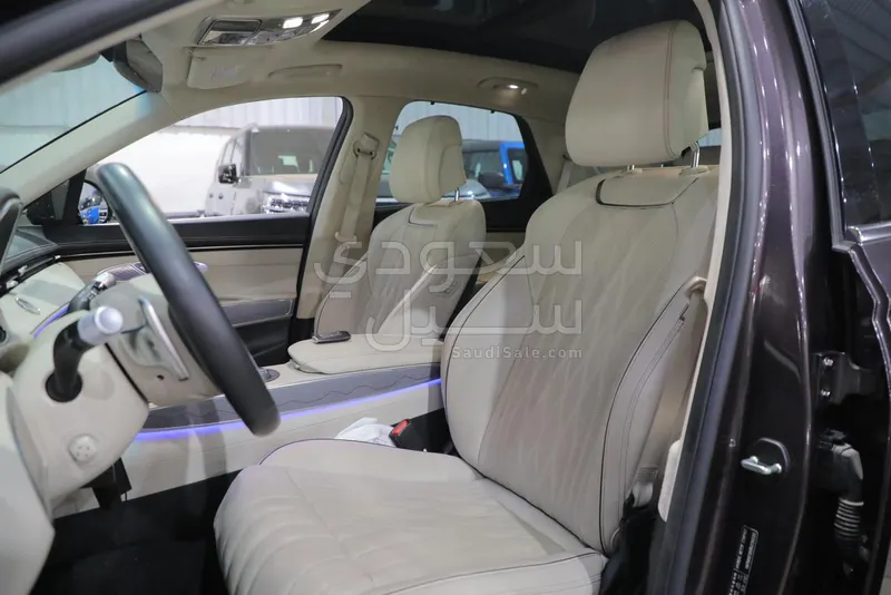 2024 جينيسيس جي في 70