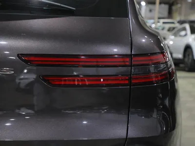 2024 جينيسيس جي في 70