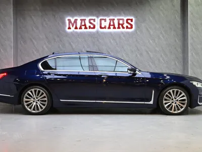 2021 بي ام دبليو الفئة السابعة 730 إل أي