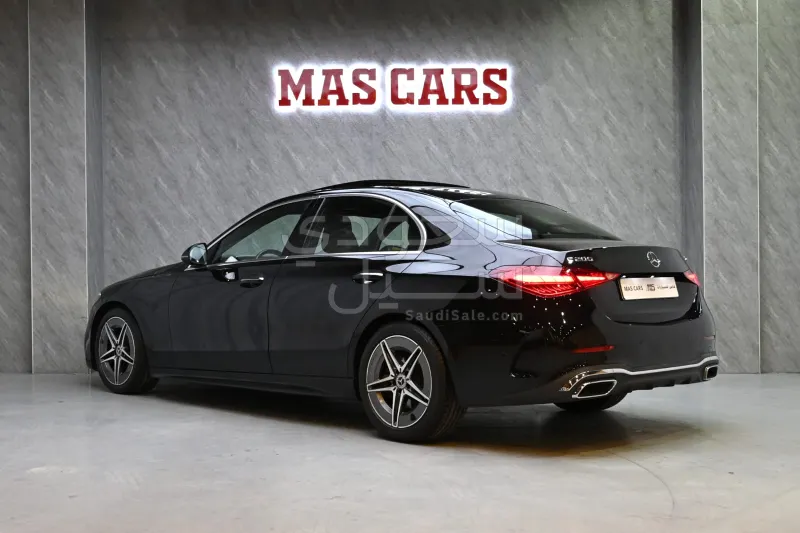 2023 مرسيدس - بنز سي 200