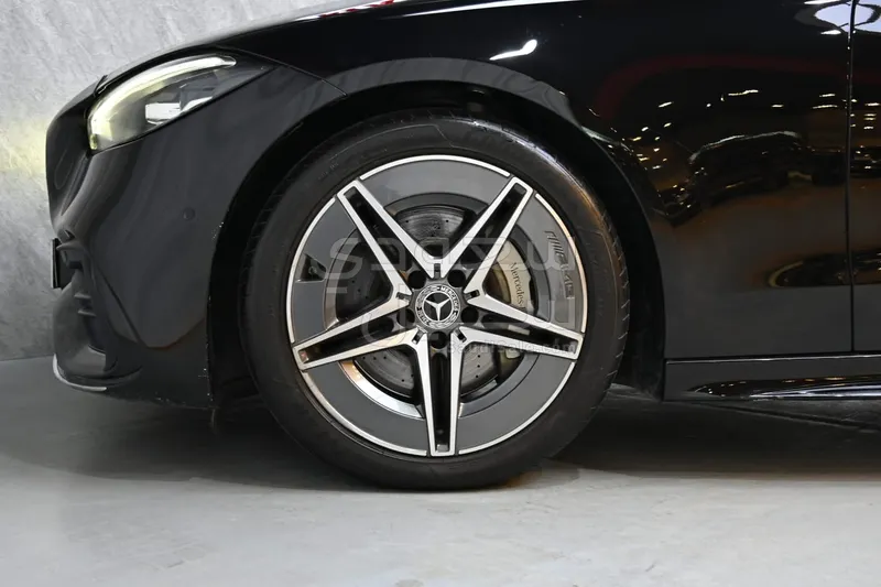 2023 مرسيدس - بنز سي 200