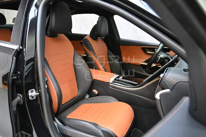 2023 مرسيدس - بنز سي 200