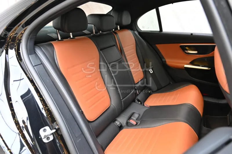 2023 مرسيدس - بنز سي 200