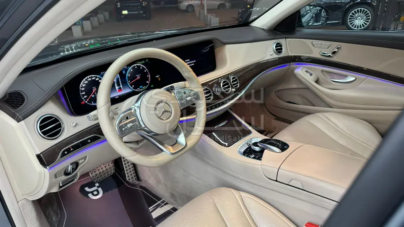 2020 مرسيدس - بنز إس 320