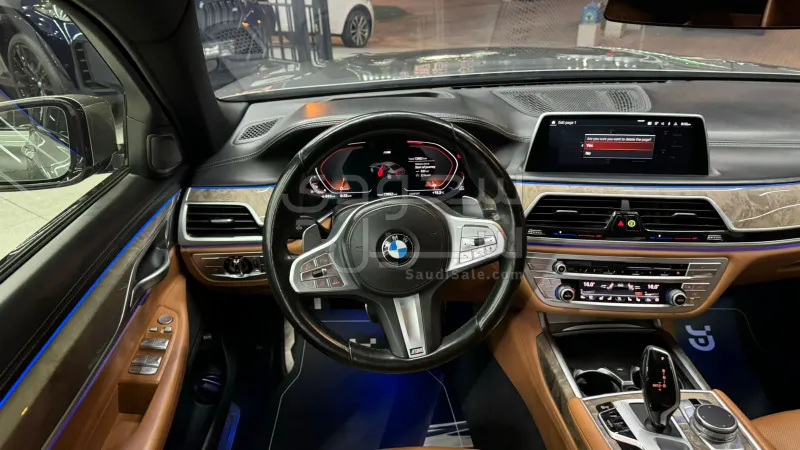 2021 بي ام دبليو الفئة السابعة 730 إل أي
