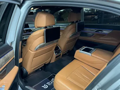 2021 بي ام دبليو الفئة السابعة 730 إل أي