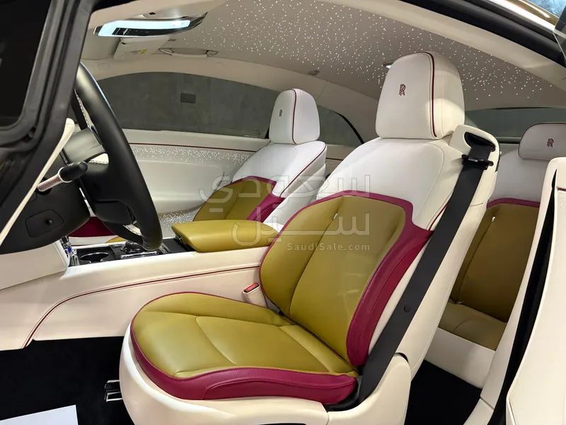 2024 رولز رويس سبيكتر
