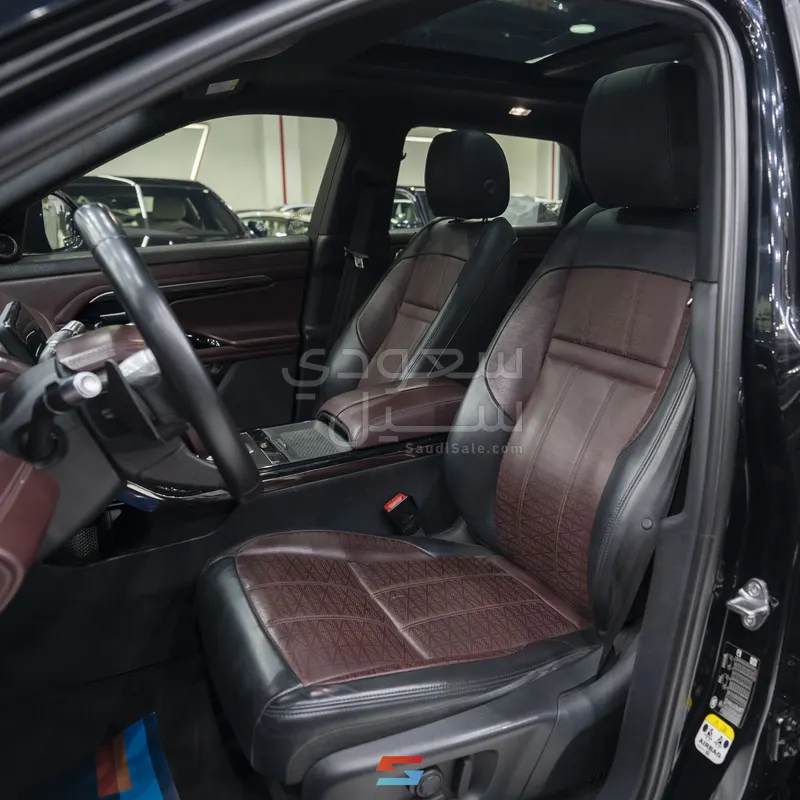 2020 لاند روفر رينج روفر ايفوك داينمك