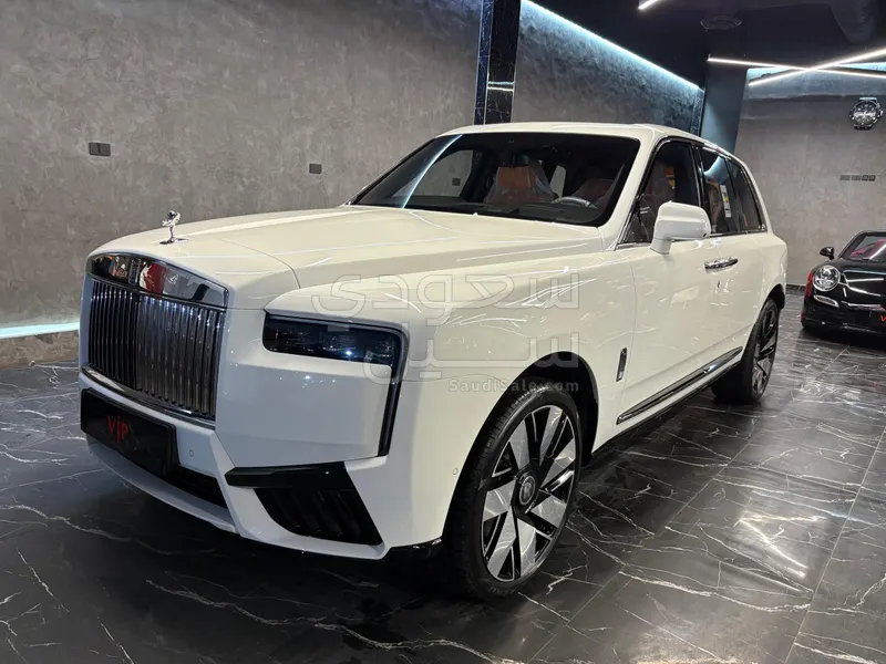 2026 رولز رويس كولينان سلفر بادج