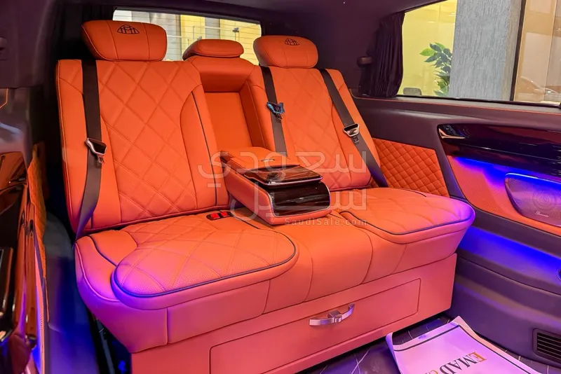 2025 مرسيدس - بنز فيتو