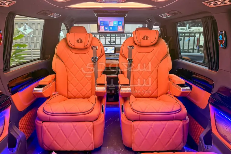 2025 مرسيدس - بنز فيتو