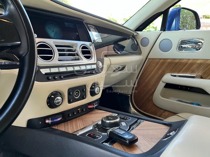 2015 رولز رويس رييث