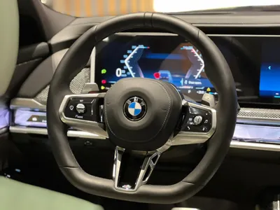 2026 بي ام دبليو الفئة السابعة 735أي