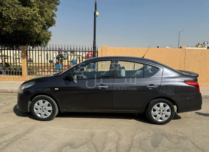 2021 نيسان صني