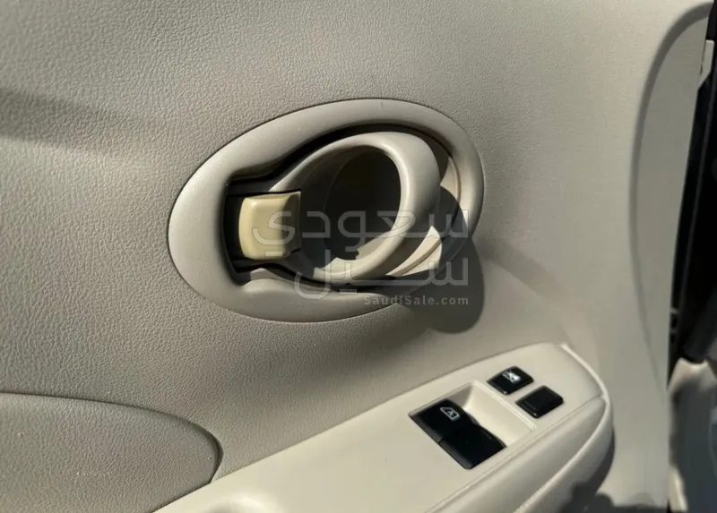 2021 نيسان صني