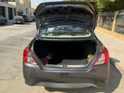 2021 نيسان صني