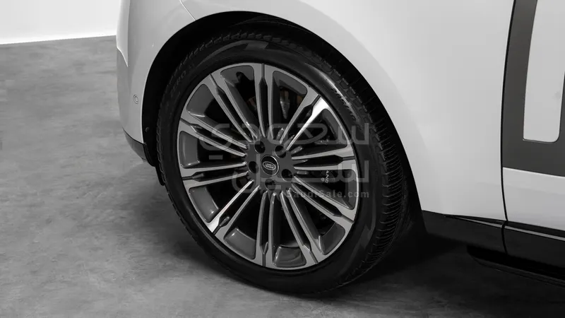 2023 Land Rover Range Rover HSE