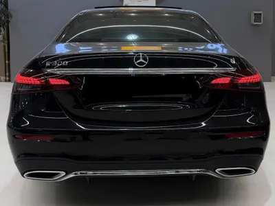 2022 مرسيدس - بنز إي 300