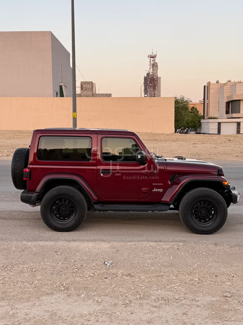 2022 جييب رانجلر صحارى