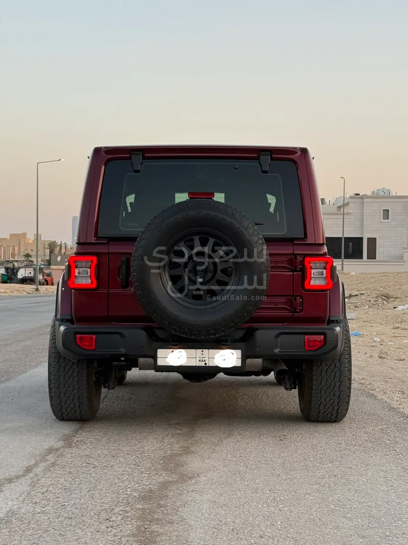 2022 جييب رانجلر صحارى