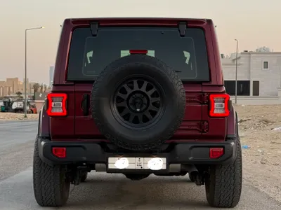 2022 جييب رانجلر صحارى