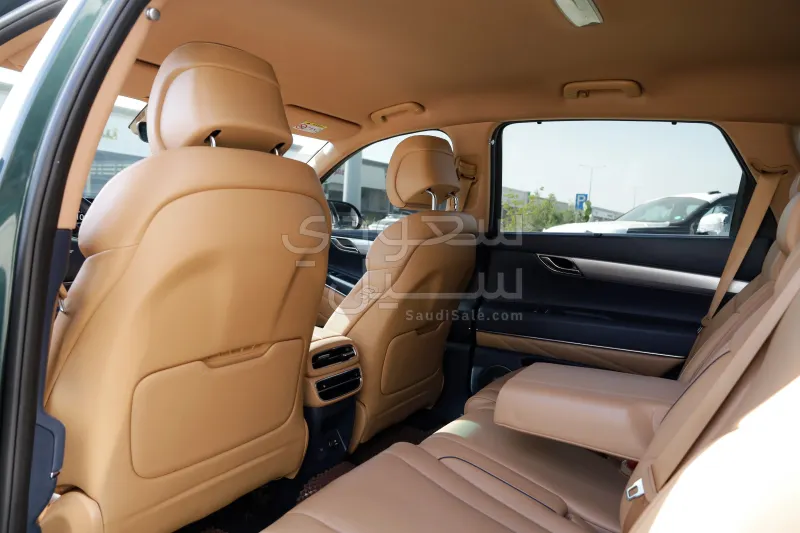 2021 جينيسيس جي في 80